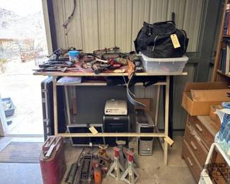 1014  Drafting Table