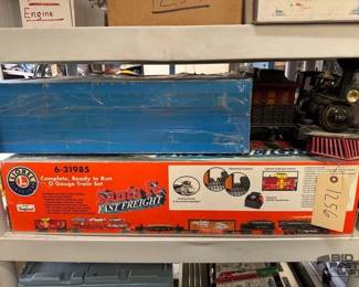1256  Train Decanters and Train Sets