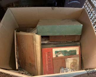 3534  Box of Book Magazine Playing Cards