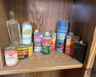 1019  Vintage Tin Cans