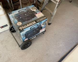 NIB tailgator generator