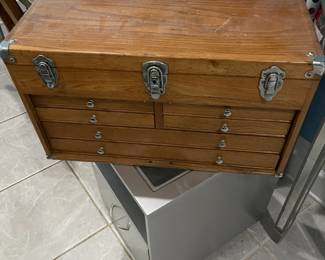 Oak machinist box