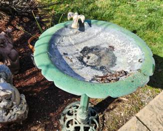 Birdbath.