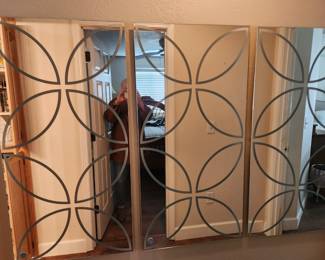 Three Panel Mirror Set.