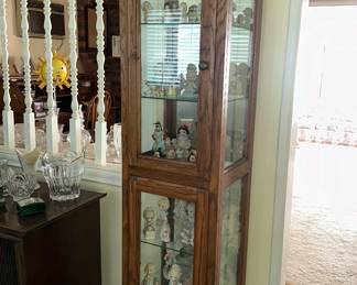 Another beautiful display for your collectibles!