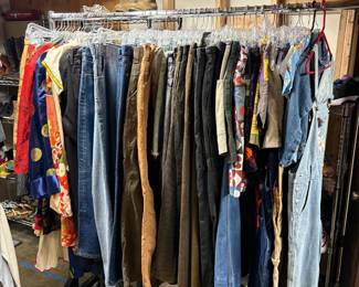 Vintage pants and some dresses/tops
Discounts do not apply to vintage 