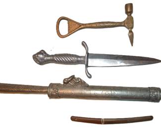 small lot of knives and daggers