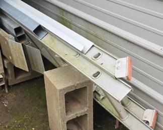 Long Extension Ladder 