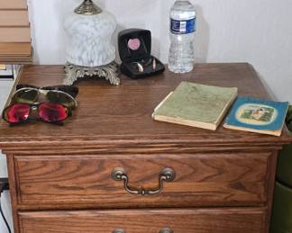 3 Drawer Nightstand- Pretty Lamp 