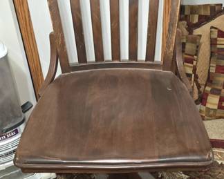 Vintage Desk Chair 