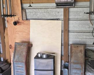 Ramps - Small pieces of Wood - Storage Container