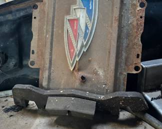 1968 Buick Wildcat Center Grille Bracket Emblem