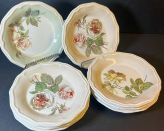 Lenox Accoutrements Anna Griffin dessert plates