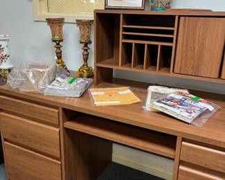 modern computer desk