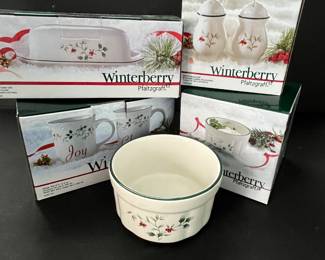 Pfaltzgraff winterberry