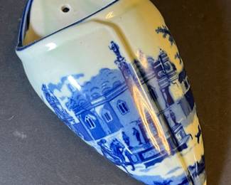 delft style wall pocket