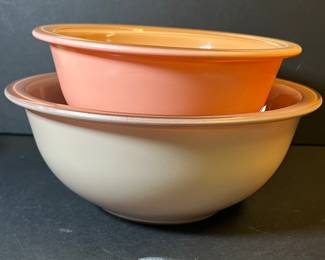 Pyrex autumn rainbow mixing bowls