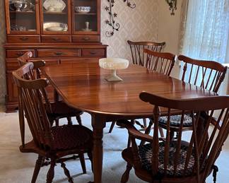 Vintage dining Room Set w/ matching China cabinet