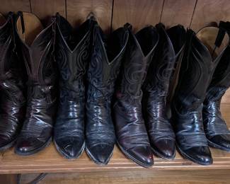 Men's boots. Lucchese Boots (2), Justin boots (2), size 8D