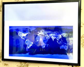 Black light World map