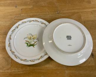 Mikado China Valdivia Plates