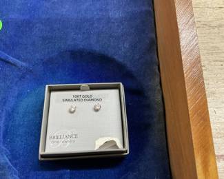 10 Kt Gold Earrings