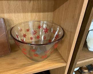 Anchor Hocking Red Snowflake Punch Bowl/ Serving Bowl