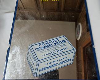 Advertisement mirror