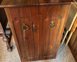 Liquor cabinet 