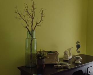 Houseware Items and Beach Theme Decor