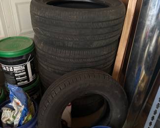 Truck tires 