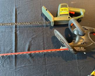 Hedge trimmers 
