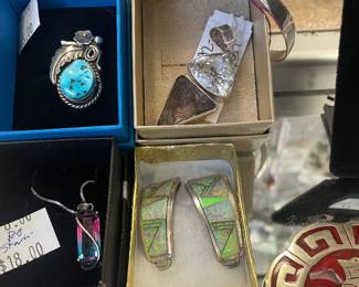 sterling some new in boxes - jeep collins sterling cuff bracelet hanging out on that box