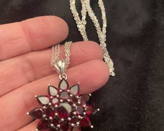 STERLING PENDANT STONES-AND CHAIN -ESTATE PIECE