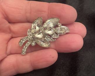 VINTAGE EISENBERG ICE RHINESTONE BROOCH/PIN