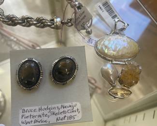 FOR THE RECORD $185 IS NOT THE PRICE !! WE ARE WAY LOWER -OLD STOCK ON THESE lol