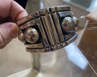 STATEMENT HEAVY STERLING CUFF