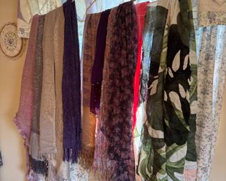 Scarves 