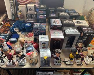 Hockey bobble heads 