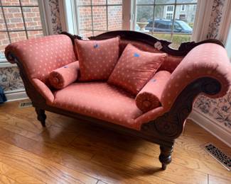Laurel Crown Victorian Campaign Loveseat