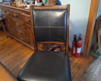 Set of 4 chairs
