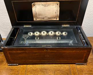 19th century antique Swiss continental marquetry inlay cylinder music box