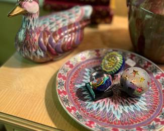 Tons of great vintage accessories