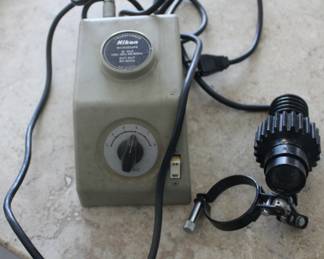 Nikon Microscope Transformer with Illuminator Lamp-Works