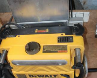 DeWalt Thickness Planer