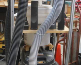 Ridgid Garage Vac with all attachements and special built stand movable