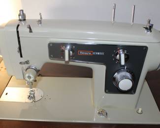Works great and in excellent condition includes table
