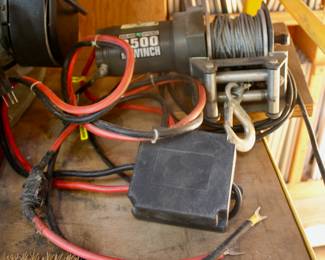 2500 LB Towing Winch