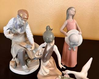Lladro Figurine