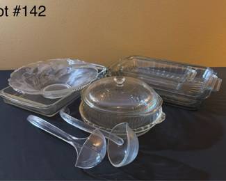 Pyrex Bowls And Trays 